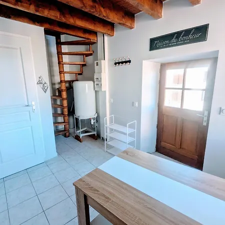 Ancienne Maison De Bourg *